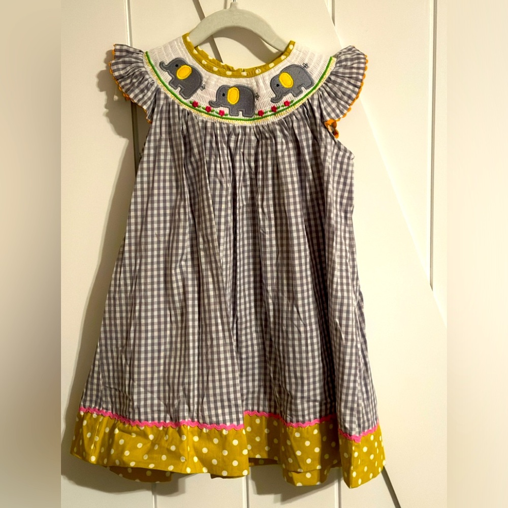 Girls 2T Lil Cactus Smocked Elephant Gray Gingham Dress